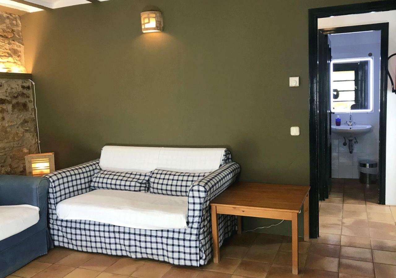 Cal Carreter Guest House Mieres  Eksteriør bilde