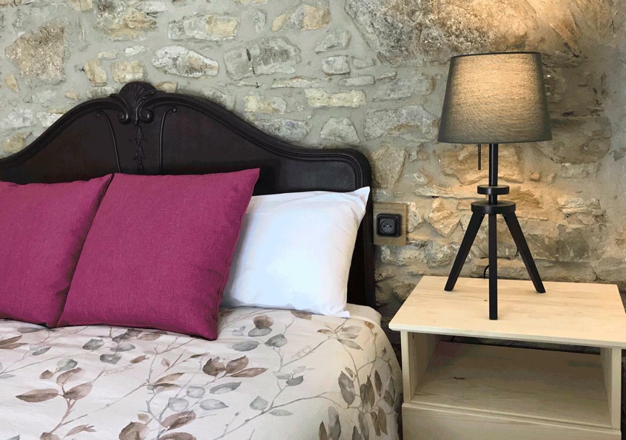 Cal Carreter Guest House Mieres  Eksteriør bilde