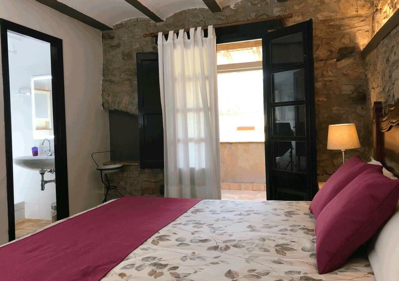Cal Carreter Guest House Mieres  Eksteriør bilde
