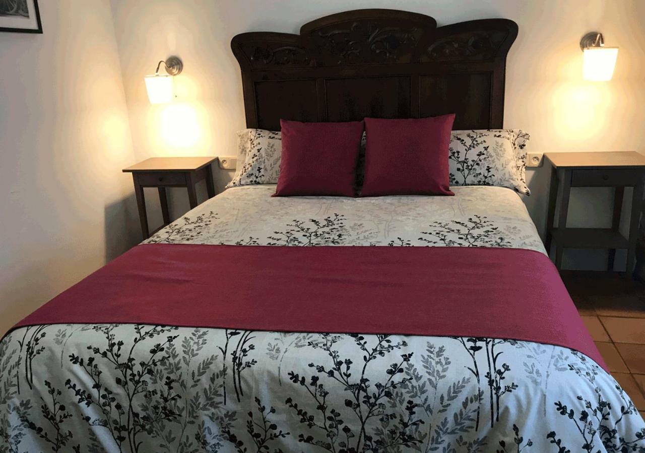 Cal Carreter Guest House Mieres  Eksteriør bilde