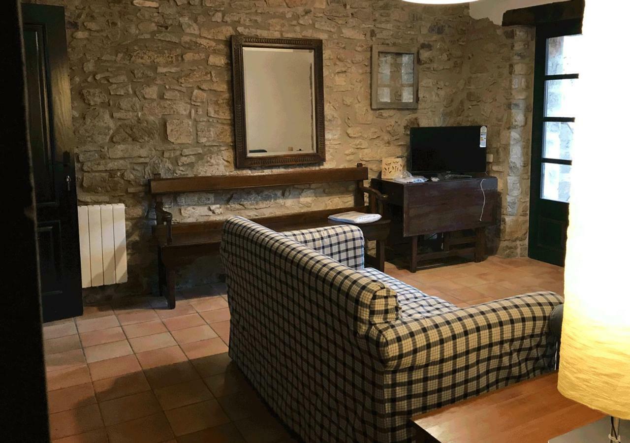 Cal Carreter Guest House Mieres  Eksteriør bilde